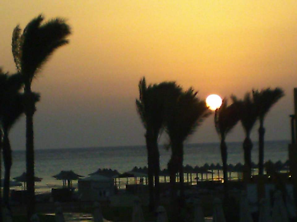 5 Stella Beach Resort & Spa Makadi Bay