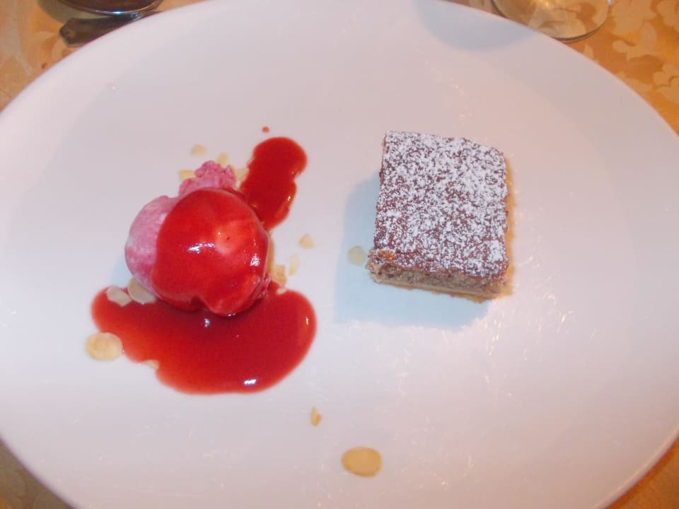 Dessert Wellnessresort Vier Jahreszeiten