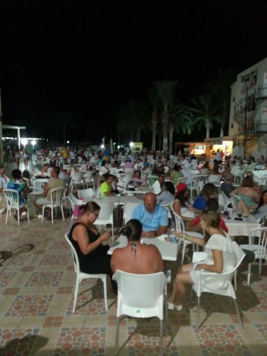 Die Terrasse am Abend Houda Golf & Beach Club