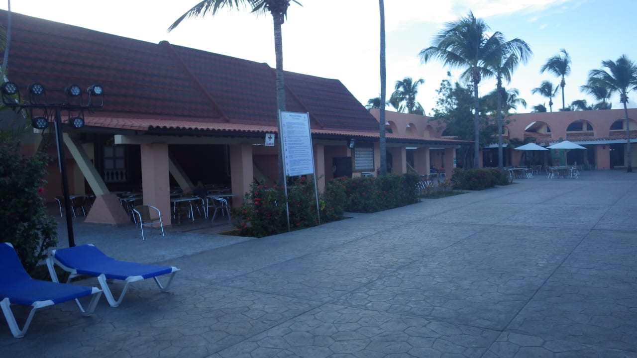 Außenansicht Hotel Roc Barlovento