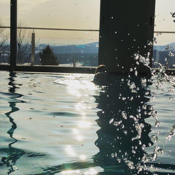 Pool Thula Wellnesshotel Bayerischer Wald