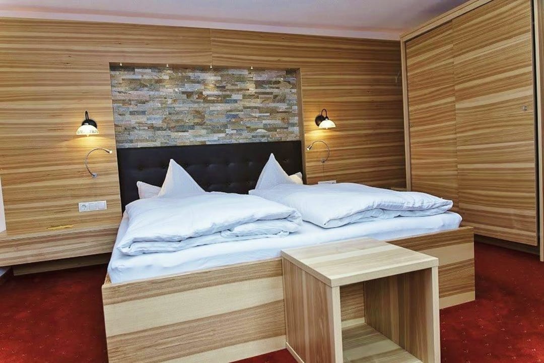 Zimmer mit großen Bett 210x180 Haus Gisela