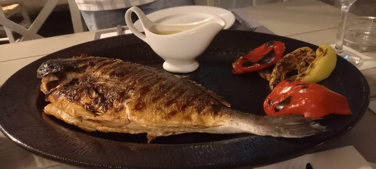 Gastro Hotel Lagomandra Beach