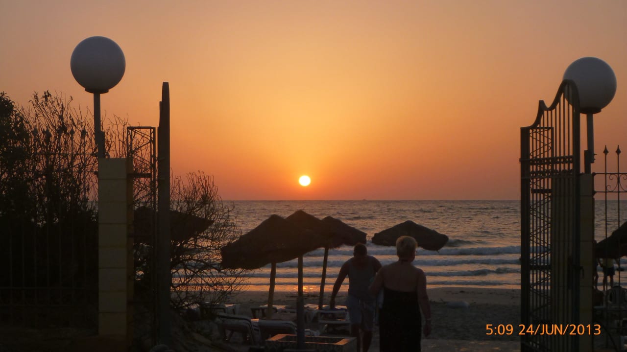 Sonnenaufgang am Meer Hotel El Mouradi Cap Mahdia