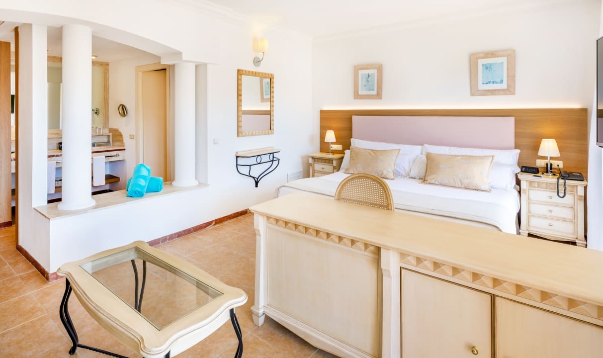 Zimmer VIVA Cala Mesquida Suites & Spa 16+