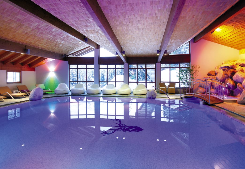 Schwimmbad Neu Verwöhn- und Wellnesshotel Walserhof