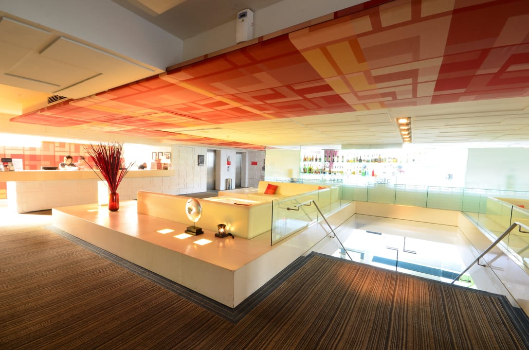 Lobby Hotel Le Fenix Sukhumvit