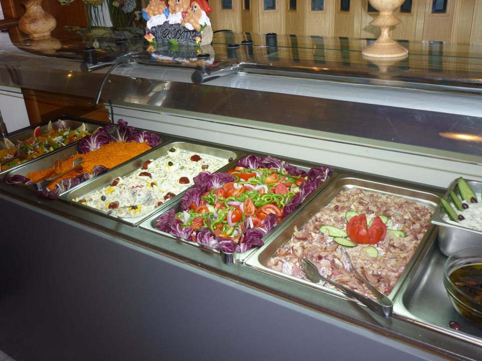 Salatbuffet ZANTE SUN RESORT & SPA