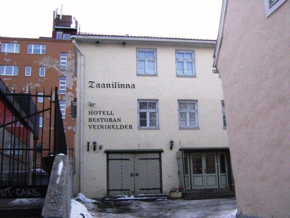 Вид с улицы Taanilinna Hotel