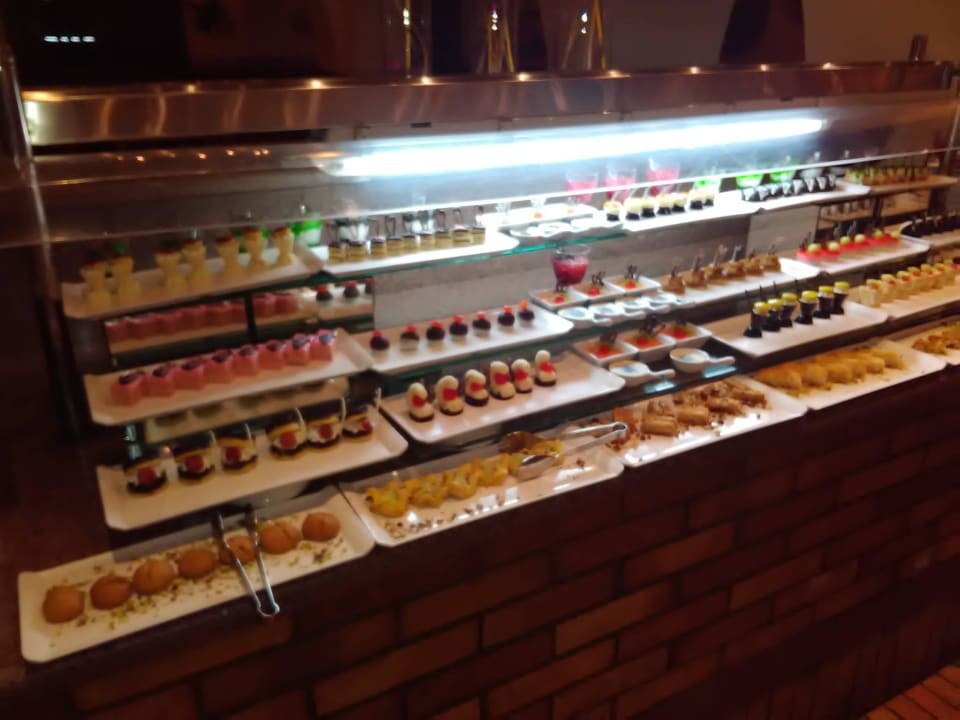 Wieder Buffet Jaz Makadi Oasis Resort