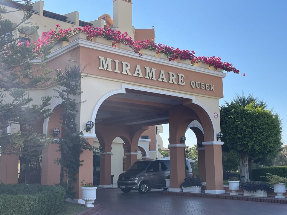 Außenansicht Miramare Queen Hotel