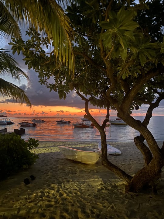 Strand Paradis Beachcomber Golf Resort & Spa