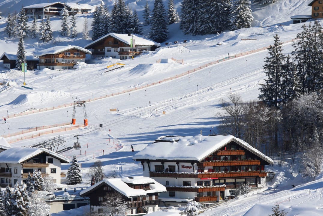 Außenansicht Ski- und Aktivhotel Almhof Rupp
