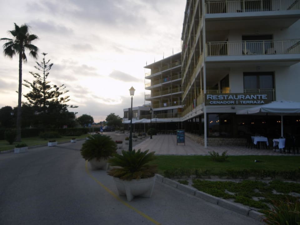 Draufsicht Hotel Almirante