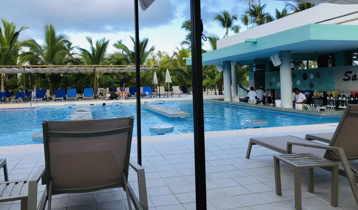 Pool Hotel Riu Palace Punta Cana