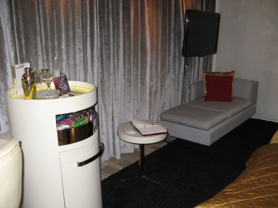 Zimmer W London - Leicester Square