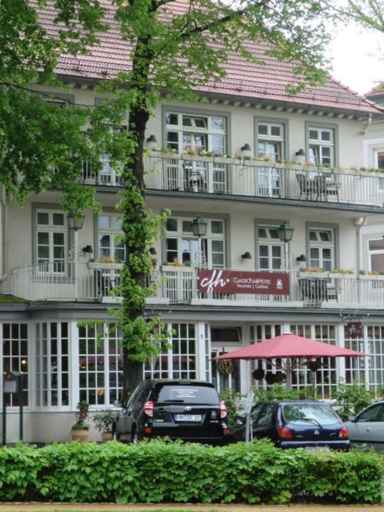 ...mit Ausblick auf das Nachbardach Rein Klassik Hotel