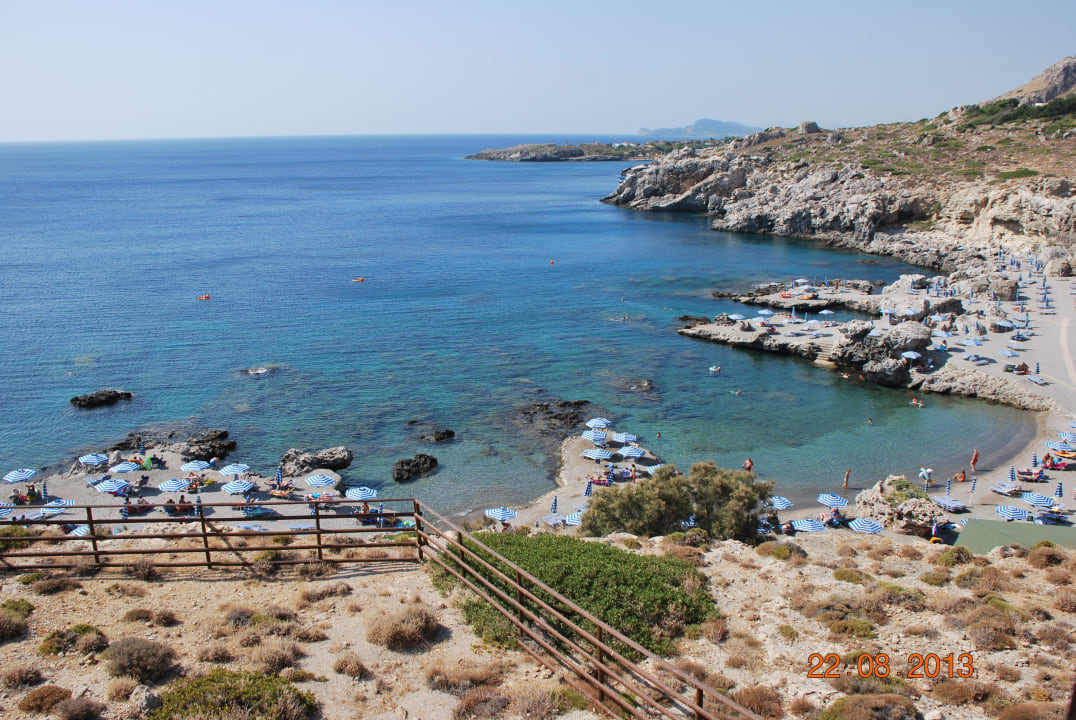 Auf dem Weg zum Strand Hotel Kalithea Mare Palace
