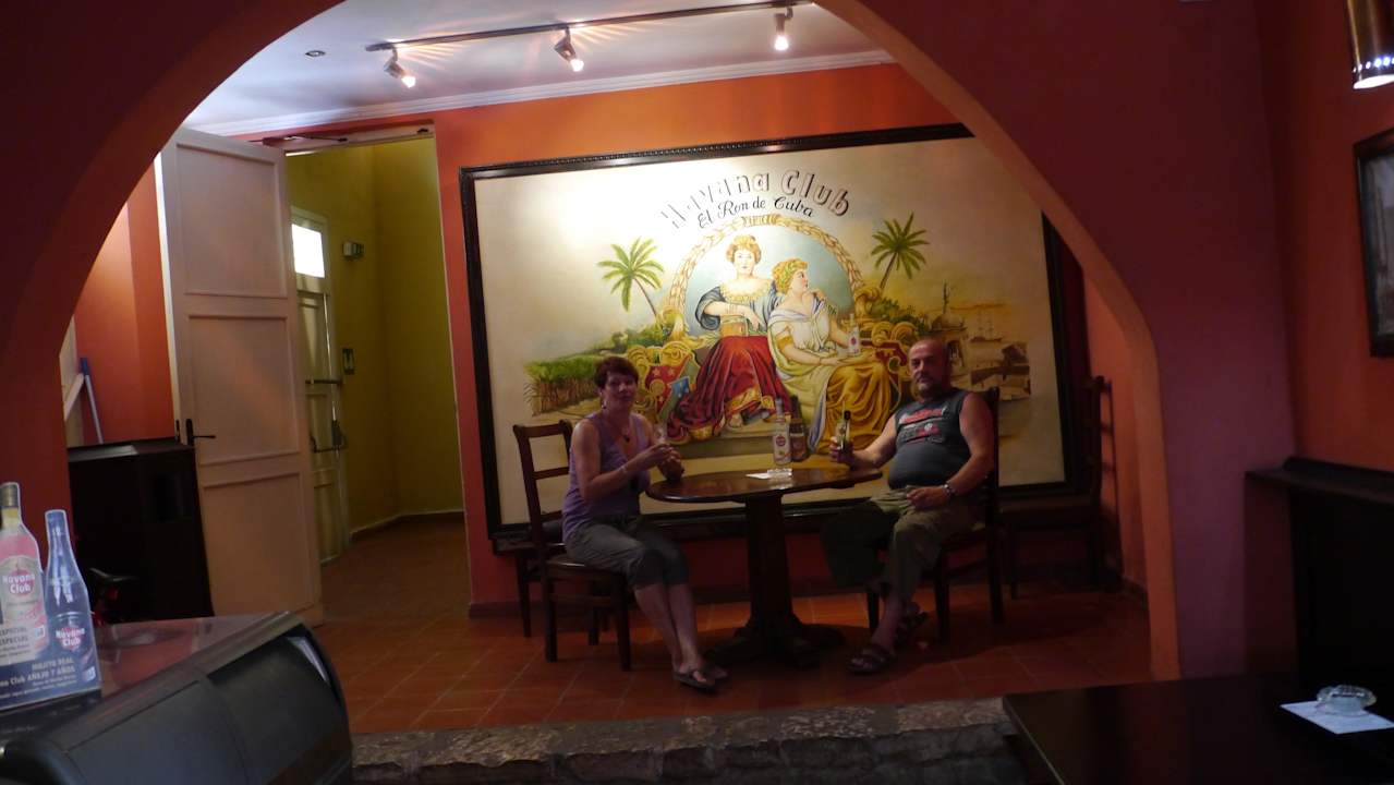 Besuch in der Havanabar  Blau varadero - Adults only