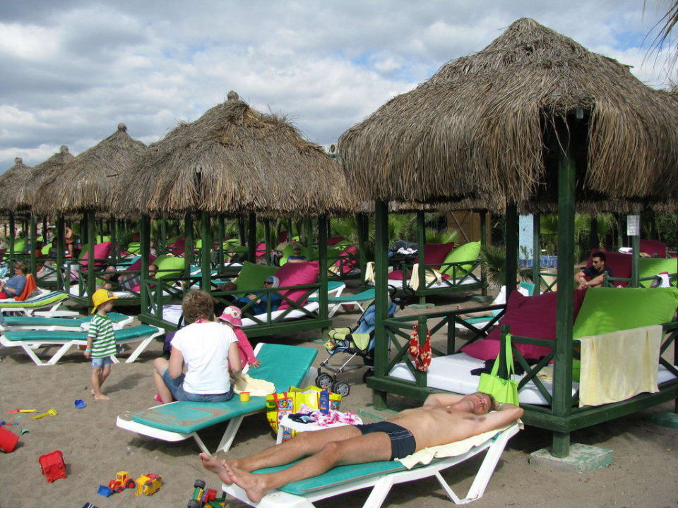 Cabana oder Liegestuhl? Hotel Delphin Diva