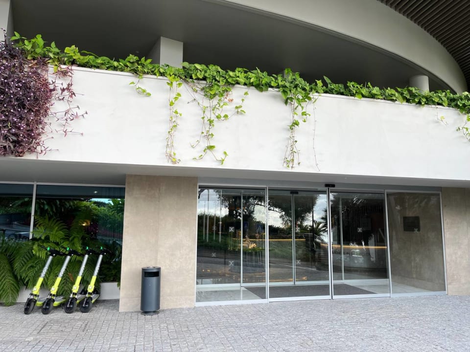 Lobby NEXT by Savoy Signature