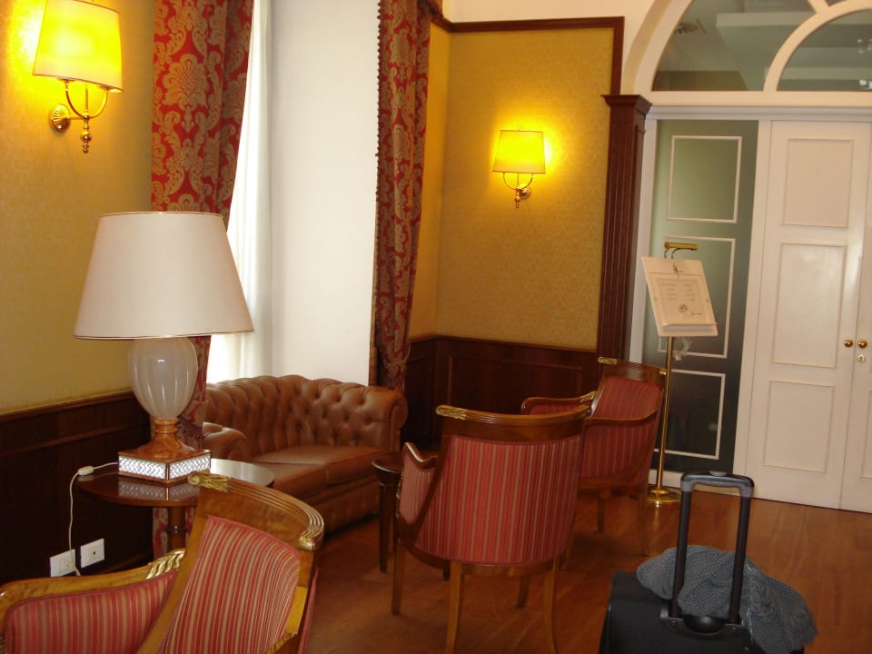 Lobby Hotel Milton Roma