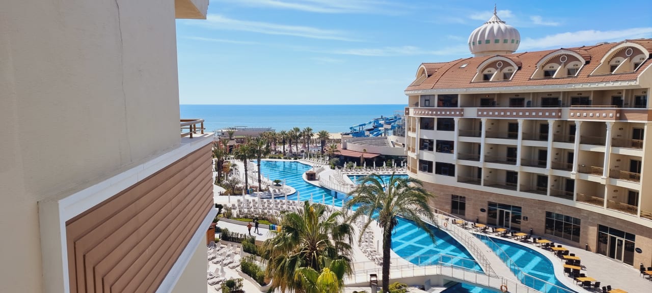 Zimmer Kirman Belazur Resort & Spa