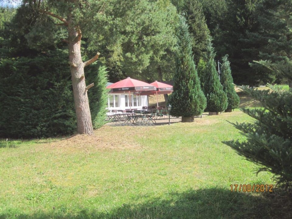 Biergarten Berghotel Mellenbach