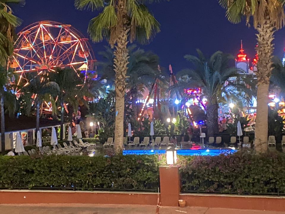 Ausblick Royal Taj Mahal Hotel