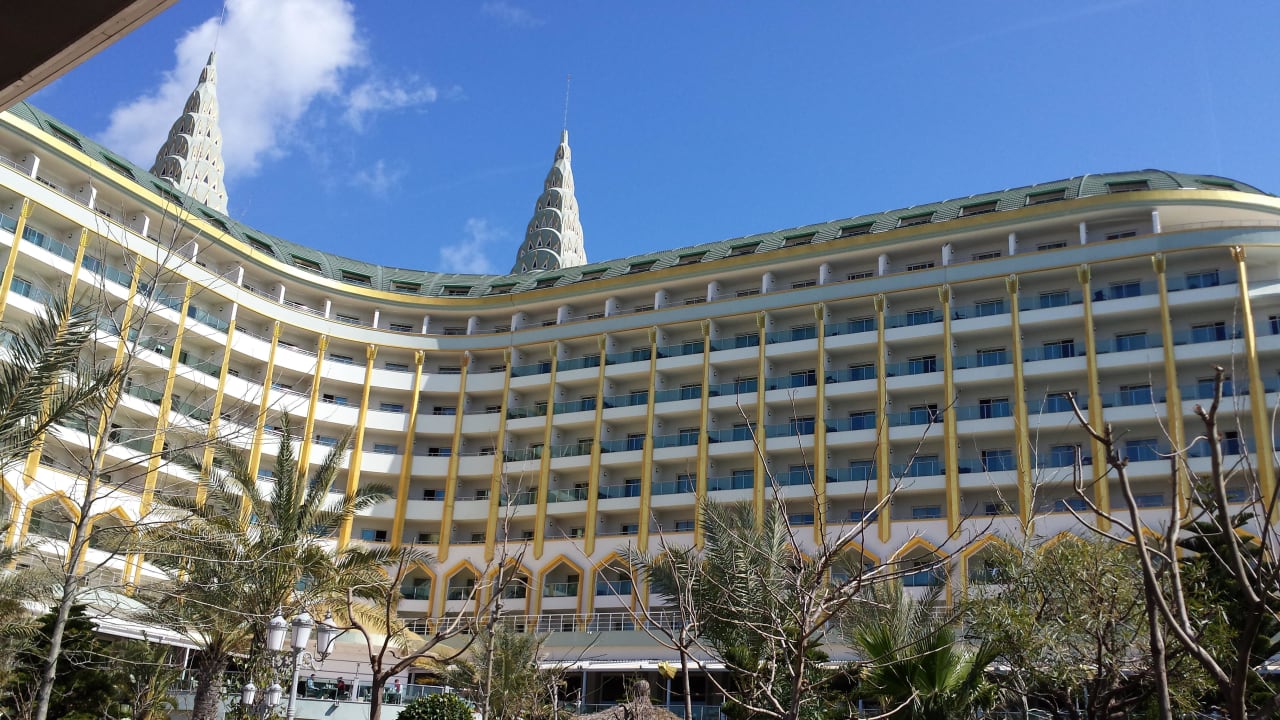 Hinteransicht Hotel Delphin Imperial