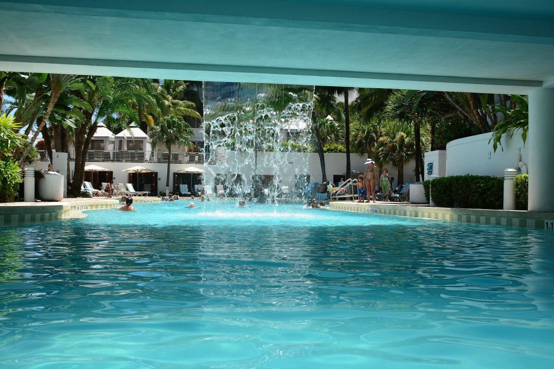 Unterer Pool Diplomat Resort & Spa Hollywood, Curio Collection by Hilton