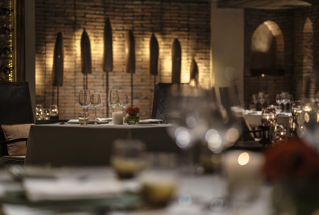 Gastro Anantara Golden Triangle Elephant Camp & Resort