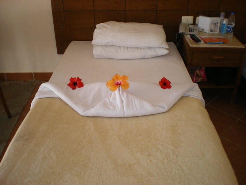 Überraschung Charmillion Gardens Aquapark