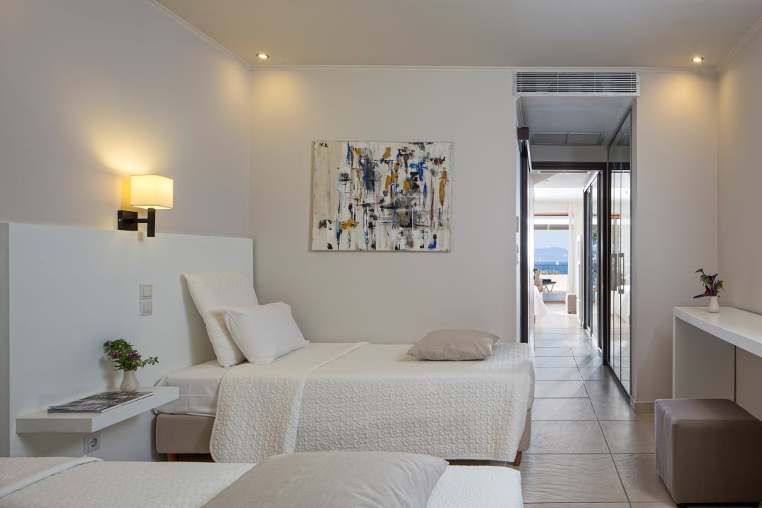 Zimmer Kassandra Bay Resort, Suites & Spa