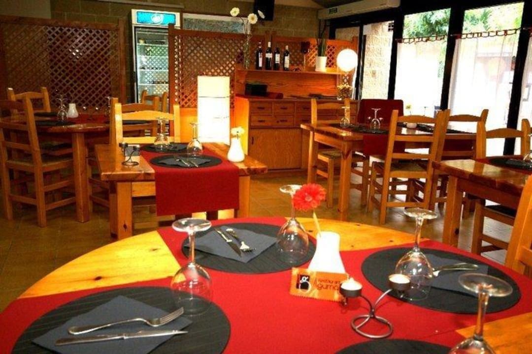 Restaurante Bungalows Bassegoda Park