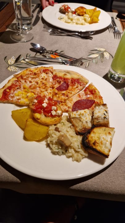 Gastro Hotel Miramare Beach