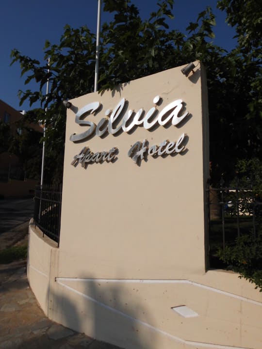 Eingang Anlage Sylvia Hotel