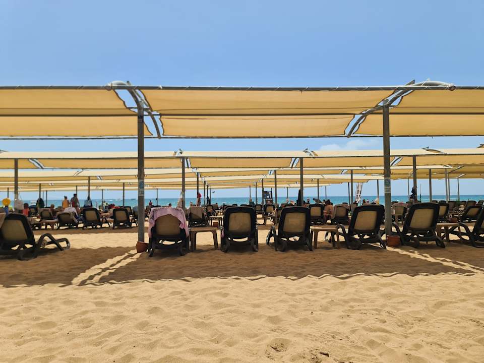 Strand Royal Atlantis Beach Hotel