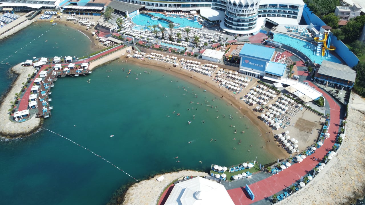 Strand Granada Luxury Okurcalar