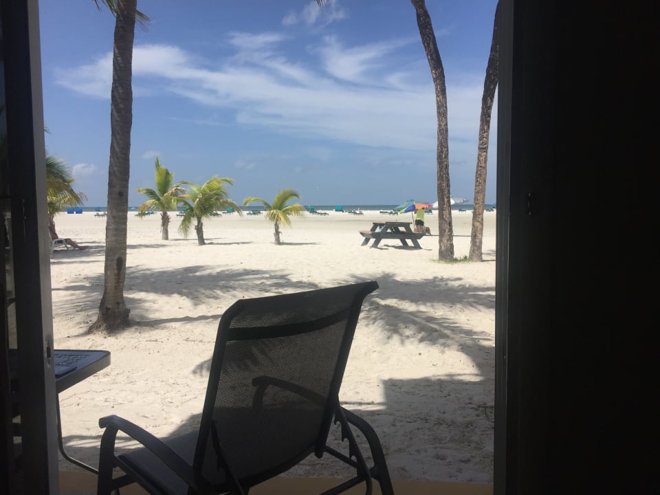 Ausblick Hotel Outrigger Beach Resort