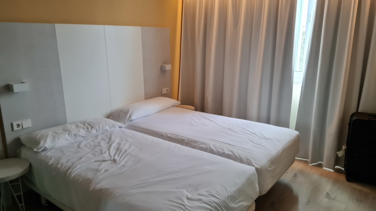 Zimmer Protur Vista Badia Aparthotel