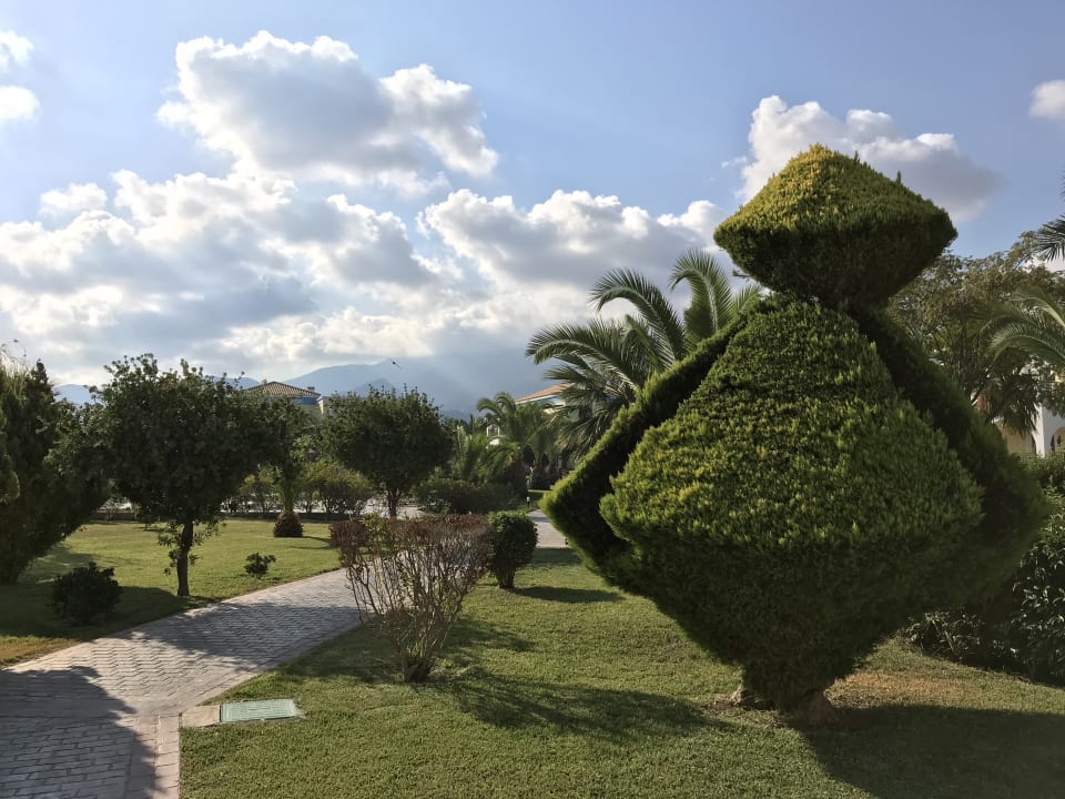 Gartenanlage Corali Hotel