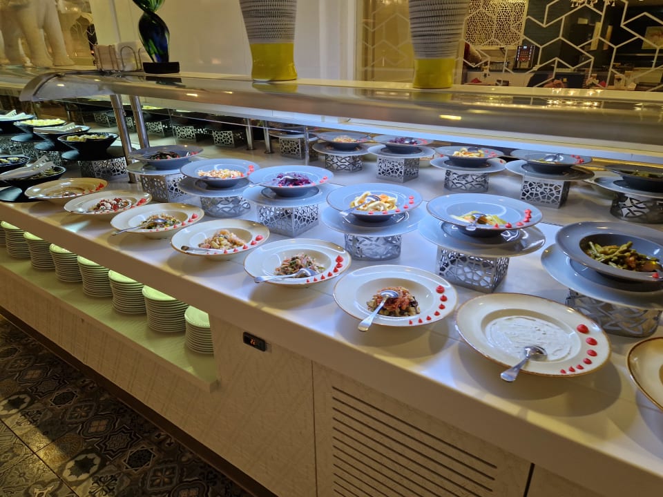 Gastro Royal Taj Mahal Hotel