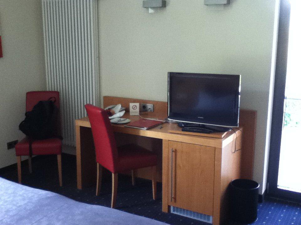 Schreibtisch Hotel & Gasthaus Goldener Hirsch