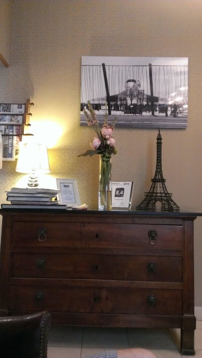 Eingangsbereich Hotel des Arts Montmatre