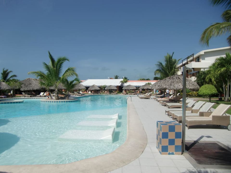Innen-Pool Catalonia Royal Bavaro - Adults only