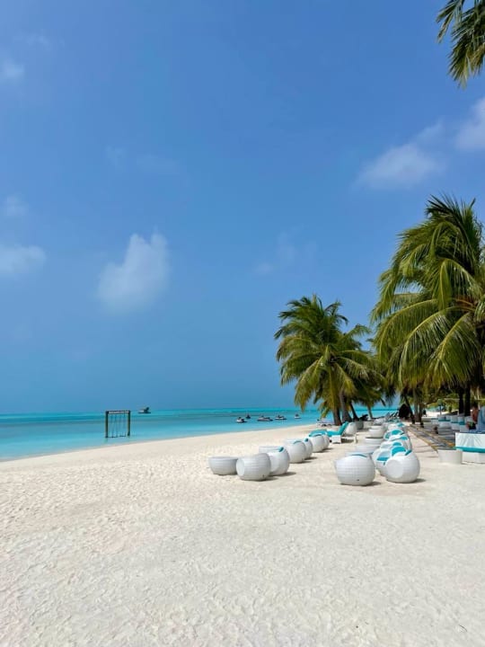 Strand Meeru Maldives Resort Island