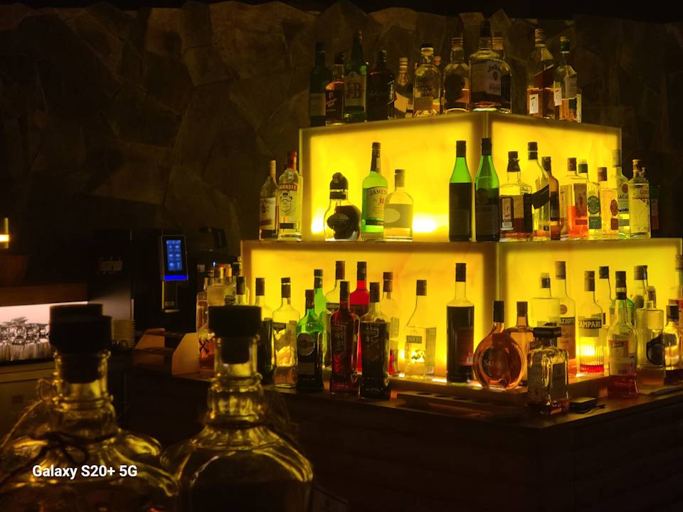 Gastro Rubi Platinum Sign