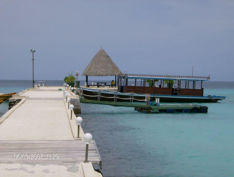 Steg Summer Island Maldives