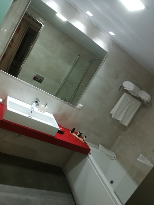 Zimmer High Beach Resort